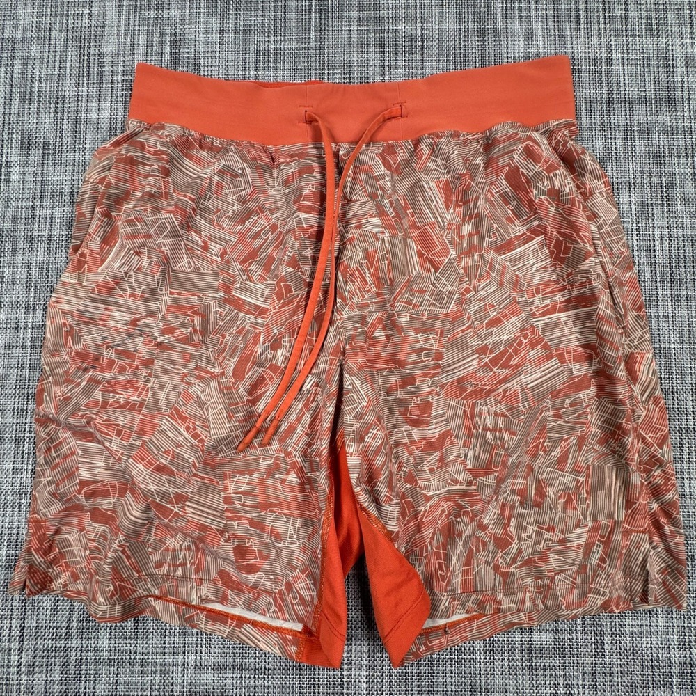 Lululemon Mens Approx Small Orange Abstract Print Lined Athletic Shorts Pockets